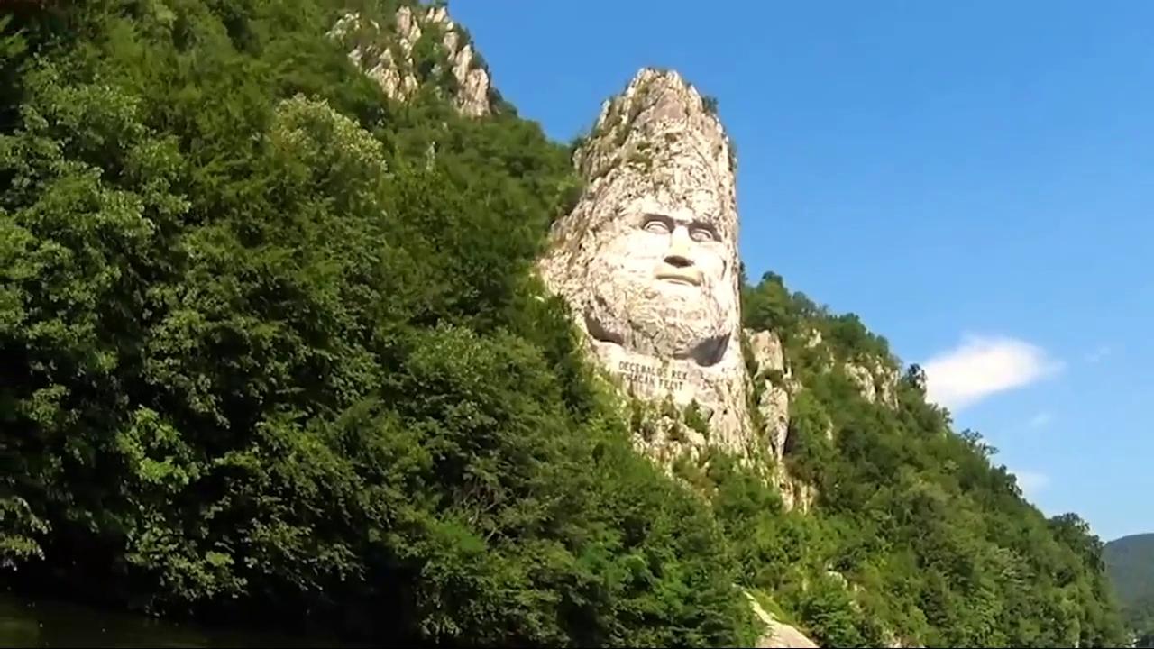 Partial Curl Ups Exercise